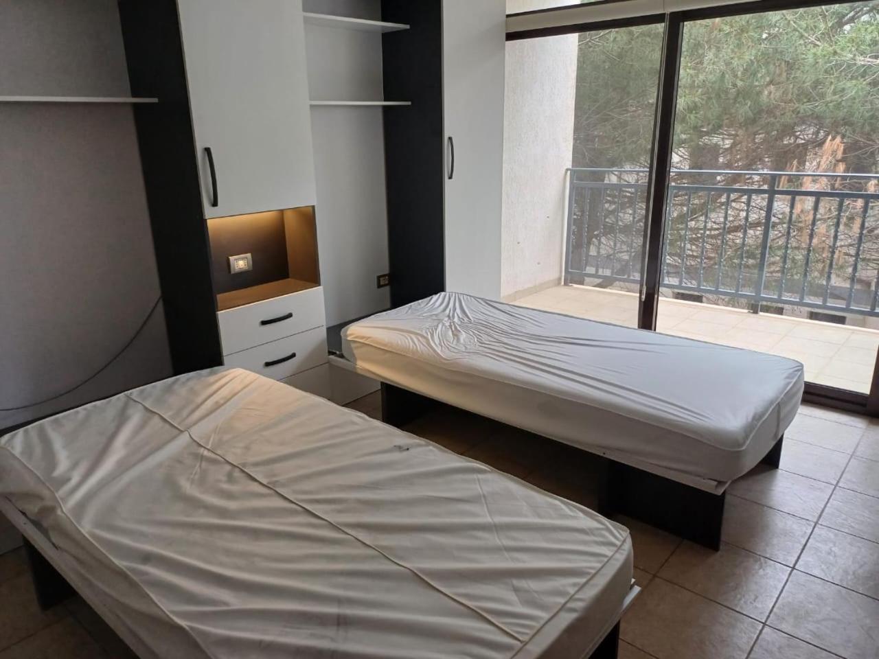 Apartamento Flat Ergli Velipojë Exterior foto